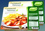 Prima Currywurst-Pommes
